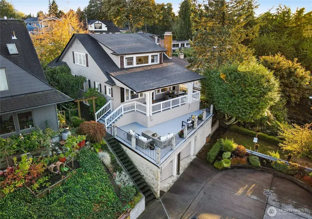 Photo 3 of Sale Pending at 3780 SW Grayson St, Seattle, WA 98126 | MLS# NWM2587106 | Listing updated on 2026-10-01