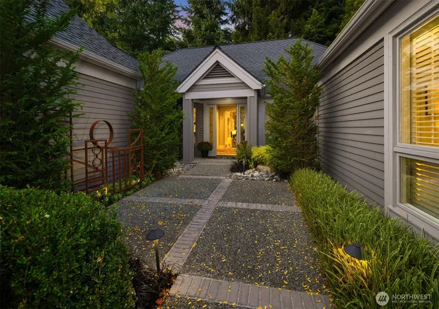 Photo 40 of Condo for sale at 1796 Bellevue Way NE #11, Bellevue, WA 98004 | MLS# NWM2587128 | Listing updated on 2026-10-12