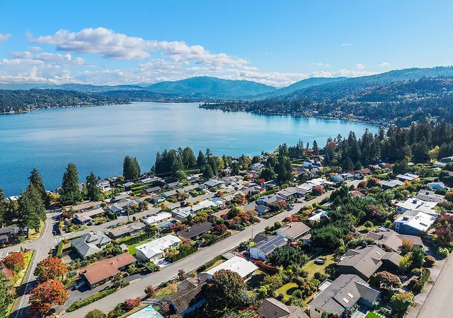 Photo 1 of Single family home for sale at 2623 170th Avenue Se, Bellevue, WA 98008 | MLS# NWM2587138 | Listing updated on 2026-10-19