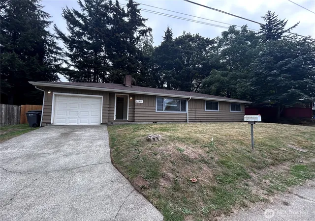 Single family home for sale at 20812 25th Avenue S, SeaTac, WA 98198 | MLS# NWM2587140