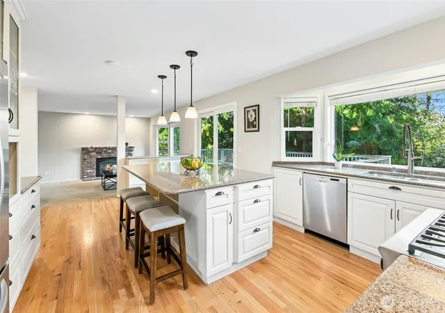 Photo 3 of Single family home for sale at 4310 209th Avenue NE, Sammamish, WA 98074 | MLS# NWM2587154 | Listing updated on 2026-10-01