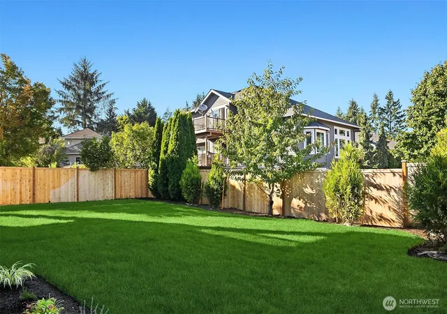 Photo 4 of Single family home for sale at 17266 NE 18th Place, Bellevue, WA 98008 | MLS# NWM2587155 | Listing updated on 2026-10-07
