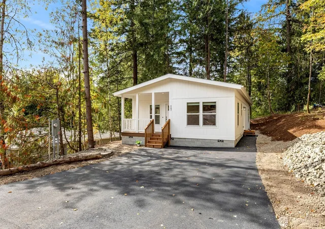 Photo 1 of Manufactured home for sale at 487 Haussler Rd, Kelso, WA 98626 | MLS# NWM2587159 | Listing updated on 2026-09-25