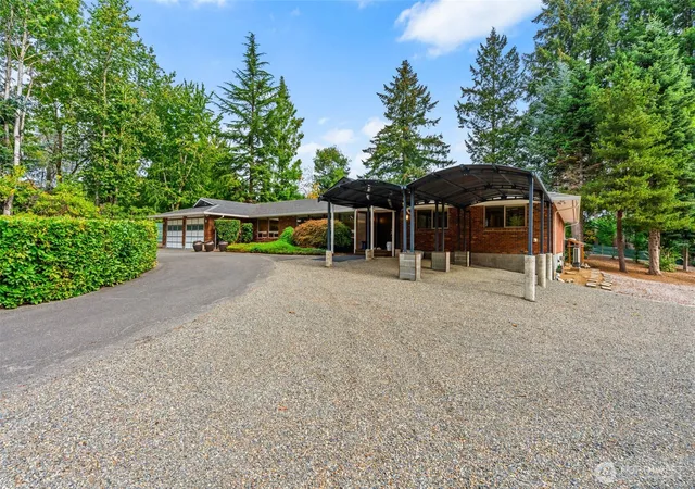 Photo 4 of Single family home for sale at 2628 Boulevard Rd SE, Olympia, WA 98501 | MLS# NWM2587162 | Listing updated on 2026-10-01