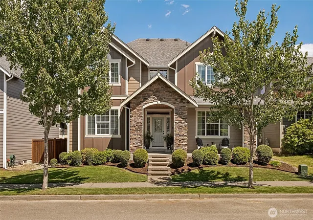 Single family home for sale at 1670 Eagles Nest Pl SE, North Bend, WA 98045 | MLS# NWM2587164