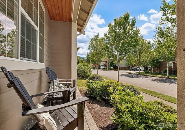 Photo 2 of Single family home for sale at 1670 Eagles Nest Pl SE, North Bend, WA 98045 | MLS# NWM2587164 | Listing updated on 2026-09-25