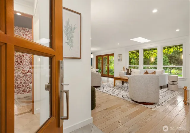 Photo 3 of Single family home for sale at 8453 Ferncliff Ave Ne, Bainbridge Island, WA 98110 | MLS# NWM2587183 | Listing updated on 2026-10-01