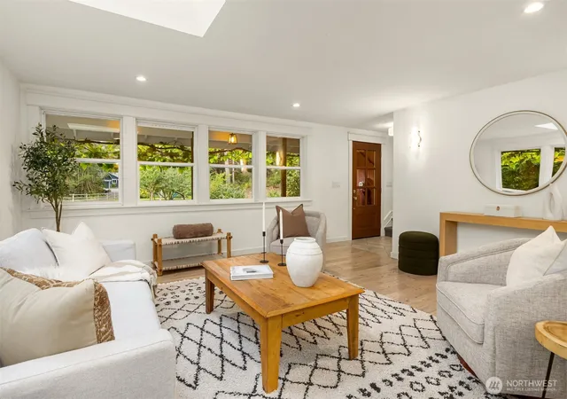 Photo 3 of Single family home for sale at 8453 Ferncliff Ave NE, Bainbridge Island, WA 98110 | MLS# NWM2587183 | Listing updated on 2026-10-01