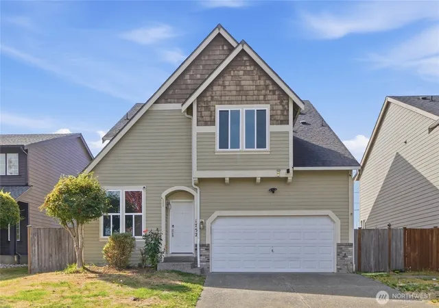 Photo 3 of Single family home for sale at 1752 S Prospect Ln, Tacoma, WA 98405 | MLS# NWM2587189 | Listing updated on 2026-09-30