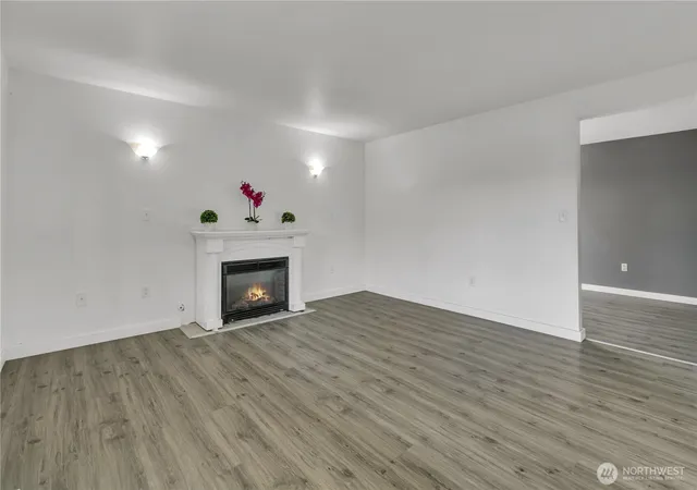 Photo 4 of Single family home for sale at 8402 E Sherwood St, Tacoma, WA 98445 | MLS# NWM2587190 | Listing updated on 2026-10-01