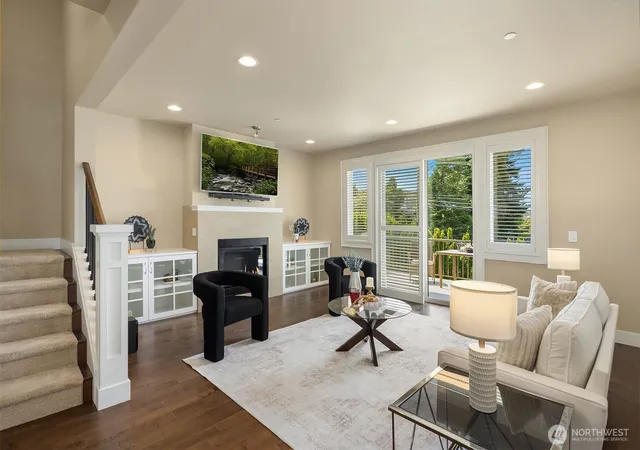 Photo 3 of Single family home for sale at 20 6th Street, Kirkland, WA 98033 | MLS# NWM2587198 | Listing updated on 2026-10-02