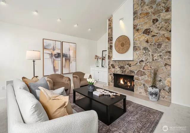 Photo 3 of Single family home for sale at 2725 Sahalee Dr W, Sammamish, WA 98074 | MLS# NWM2587204 | Listing updated on 2026-10-01