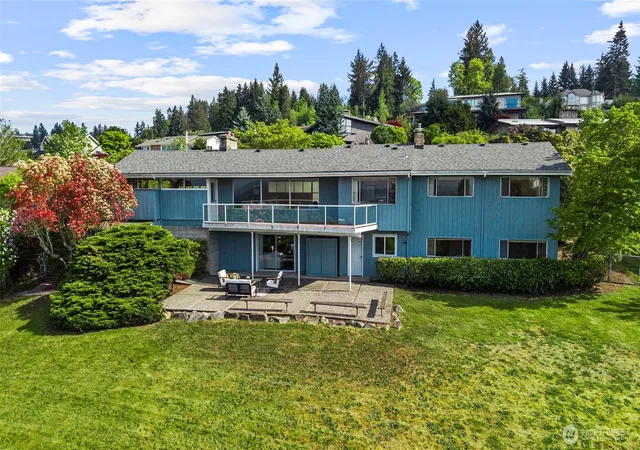 Photo 1 of Single family home for sale at 14508 Se 50th Street, Bellevue, WA 98006 | MLS# NWM2587209 | Listing updated on 2026-10-26