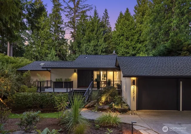 Photo 4 of Single family home for sale at 3212 211th Avenue NE, Sammamish, WA 98074 | MLS# NWM2587215 | Listing updated on 2026-10-01