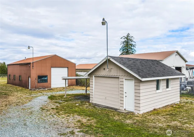 Photo 2 of Sale Pending at 9939 Padilla Hts Rd, Anacortes, WA 98221 | MLS# NWM2587221 | Listing updated on 2026-09-28