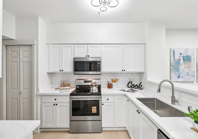 Photo 3 of Condo for sale at 2009 196th Street SE #D202, Bothell, WA 98012 | MLS# NWM2587224 | Listing updated on 2026-10-02