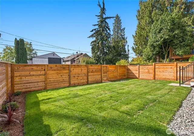 Photo 2 of Single family home for sale at 542 N 104th Street, Seattle, WA 98133 | MLS# NWM2587226 | Listing updated on 2026-09-26