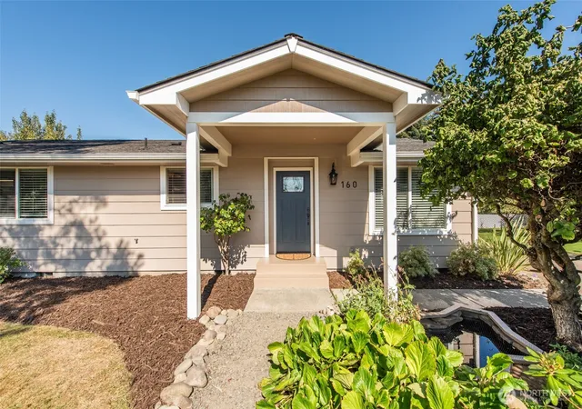 Photo 3 of Single family home for sale at 160 Lorraine Dr, Sequim, WA 98382 | MLS# NWM2587232 | Listing updated on 2026-09-27