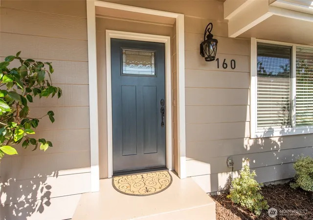 Photo 3 of Single family home for sale at 160 Lorraine Dr, Sequim, WA 98382 | MLS# NWM2587232 | Listing updated on 2026-09-27