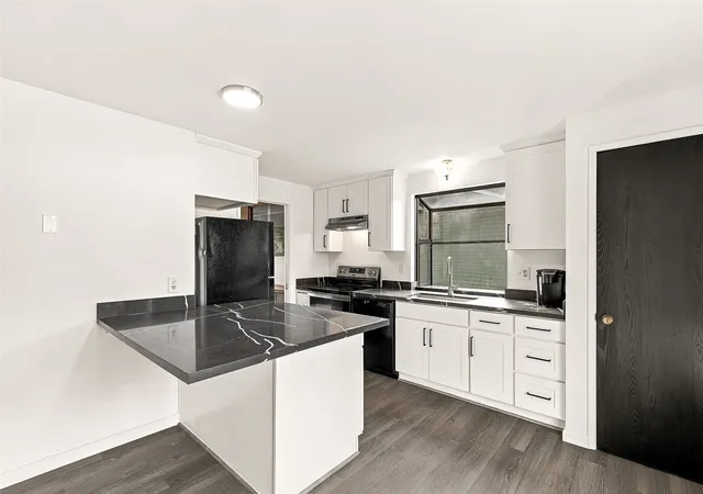 Photo 2 of Single family home for sale at 5308 145th Street SW, Edmonds, WA 98026 | MLS# NWM2587236 | Listing updated on 2026-10-27