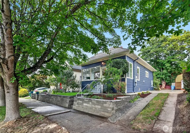 Photo 27 of Single family home for sale at 4218 26th Avenue SW, Seattle, WA 98106 | MLS# NWM2587237 | Listing updated on 2026-10-09