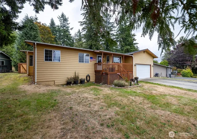 Photo 2 of Single family home for sale at 9744 Vista Ter, Blaine, WA 98230 | MLS# NWM2587244 | Listing updated on 2026-09-30