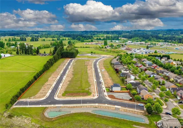 Photo 3 of Single family home for sale at 120 Pine Holw Dr, Chehalis, WA 98532 | MLS# NWM2587268 | Listing updated on 2026-09-29