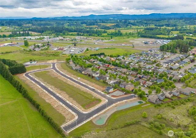 Photo 4 of Single family home for sale at 120 Pine Holw Dr, Chehalis, WA 98532 | MLS# NWM2587268 | Listing updated on 2026-09-29