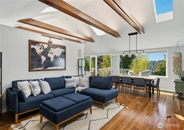 Photo 4 of Sale Pending at 2837 12th Avenue W, Seattle, WA 98119 | MLS# NWM2587272 | Listing updated on 2026-10-01