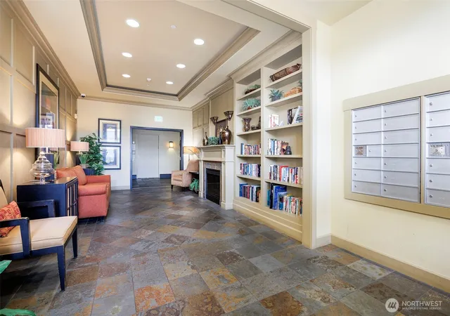 Photo 3 of Sale Pending at 6015 Phinney Ave N #409, Seattle, WA 98103 | MLS# NWM2587283 | Listing updated on 2026-10-09