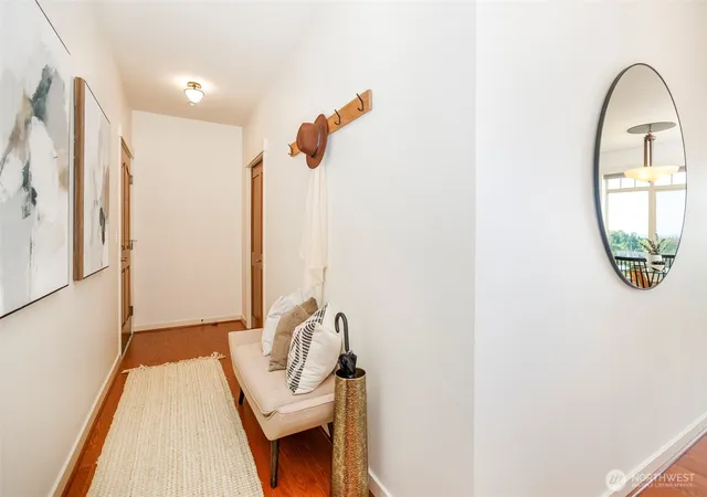 Photo 4 of Sale Pending at 6015 Phinney Ave N #409, Seattle, WA 98103 | MLS# NWM2587283 | Listing updated on 2026-10-09