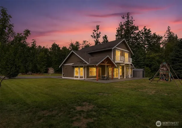 Photo 3 of Single family home for sale at 9580 Freedom Pl, Blaine, WA 98230 | MLS# NWM2587293 | Listing updated on 2026-09-25