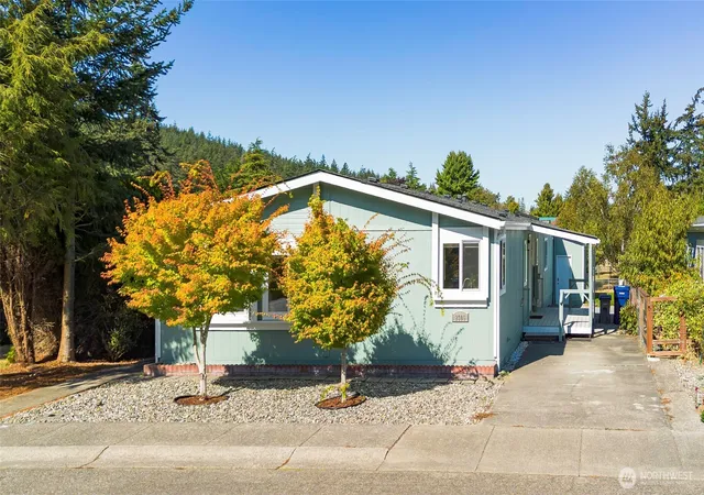 Photo 1 of Manufactured home for sale at 2306 Vista Ln, Anacortes, WA 98221 | MLS# NWM2587318 | Listing updated on 2026-10-01