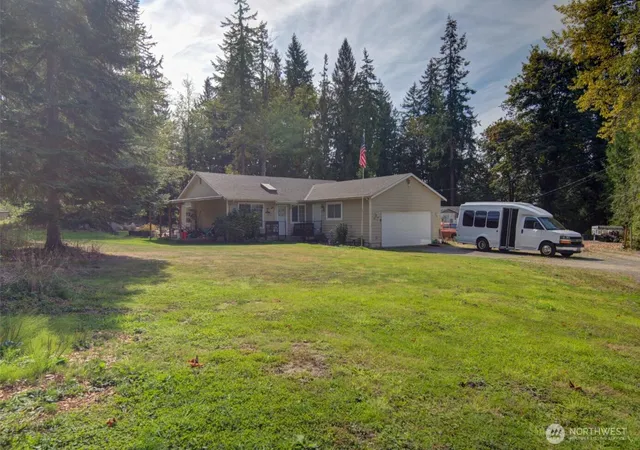 Photo 3 of Sale Pending at 3802 109th Avenue NE, Lake Stevens, WA 98258 | MLS# NWM2587320 | Listing updated on 2026-10-02
