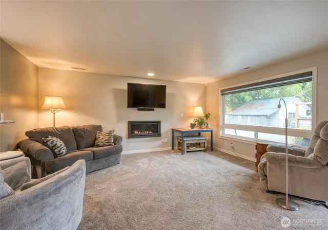 Photo 3 of Single family home for sale at 1104 E Fairview Ln, Montesano, WA 98563 | MLS# NWM2587339 | Listing updated on 2026-09-30