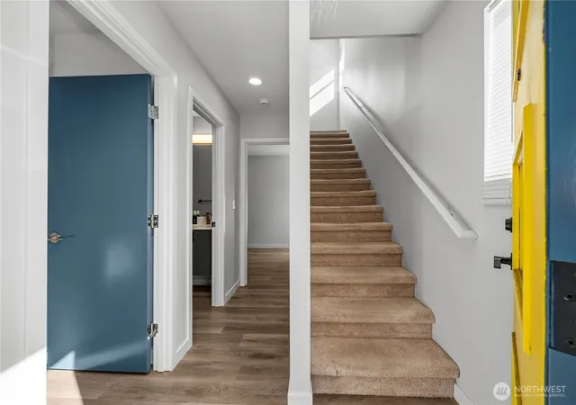 Photo 3 of Townhouse for sale at 9462 SW 20th Avenue, Seattle, WA 98106 | MLS# NWM2587340 | Listing updated on 2026-10-10