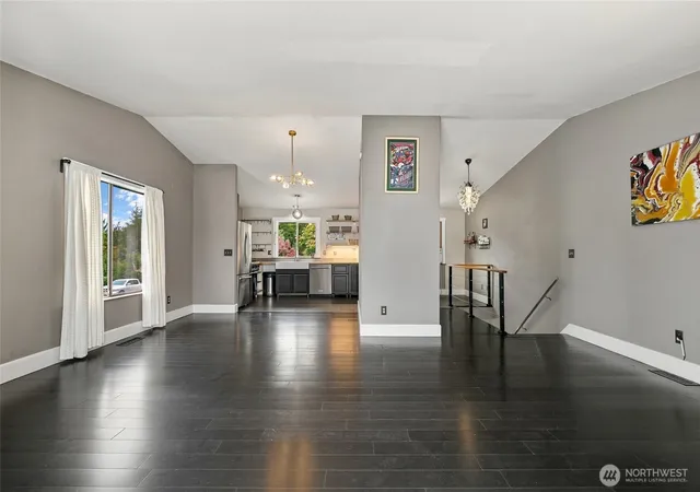 Photo 3 of Condo for sale at 365 Se Valley View Way, Chehalis, WA 98532 | MLS# NWM2587346 | Listing updated on 2026-09-28