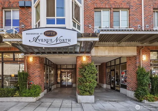 Condo for sale at 812 5th Avenue N #410, Seattle, WA 98109 | MLS# NWM2587352