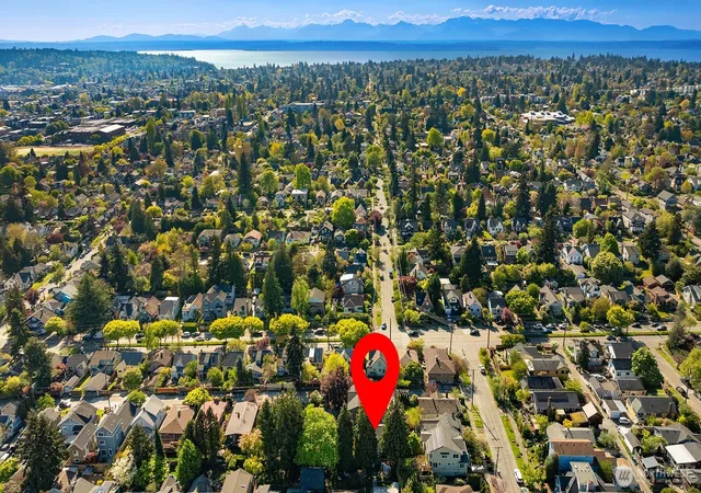 Photo 23 of Townhouse for sale at 7062 Cleopatra Pl NW, Seattle, WA 98117 | MLS# NWM2587354 | Listing updated on 2026-10-16