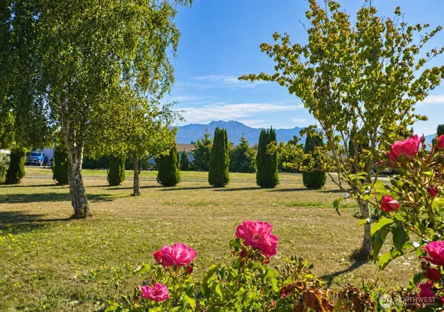 Photo 3 of Single family home for sale at 32 Majesty Way, Port Angeles, WA 98362 | MLS# NWM2587360 | Listing updated on 2026-09-28