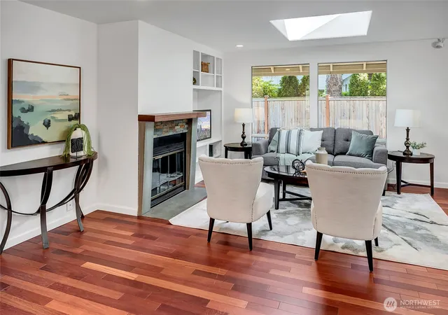 Photo 3 of Single family home for sale at 6216 108th Place NE, Kirkland, WA 98033 | MLS# NWM2587361 | Listing updated on 2026-10-02