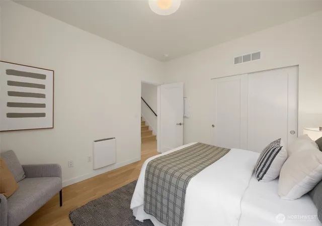 Photo 4 of Single family home for sale at 3920 S B Juneau St, Seattle, WA 98118 | MLS# NWM2587369 | Listing updated on 2026-09-28