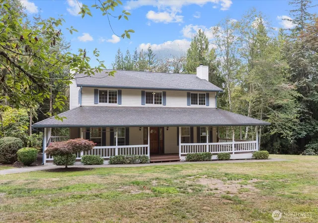 Photo 3 of Single family home for sale at 7031 411th Avenue SE, Snoqualmie, WA 98065 | MLS# NWM2587381 | Listing updated on 2026-09-26
