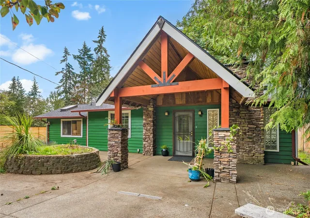 Photo 1 of Single family home for sale at 33715 53rd Avenue S, Auburn, WA 98001 | MLS# NWM2587389 | Listing updated on 2026-10-01