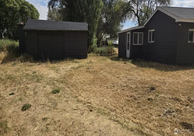 Photo 14 of Single family home for sale at 410 E Cherry Ave, Ritzville, WA 99169 | MLS# NWM2587401 | Listing updated on 2026-09-28