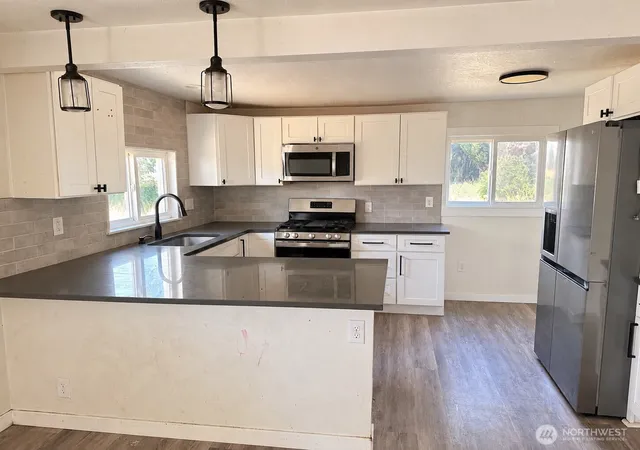 Photo 3 of Single family home for sale at 410 E Cherry Ave, Ritzville, WA 99169 | MLS# NWM2587401 | Listing updated on 2026-09-28
