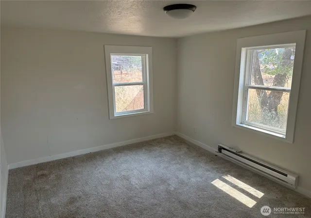 Photo 4 of Single family home for sale at 410 E Cherry Ave, Ritzville, WA 99169 | MLS# NWM2587401 | Listing updated on 2026-09-28