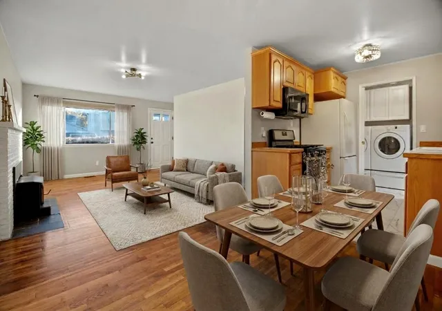 Photo 4 of Single family home for sale at 21676 SE 269th Street, Maple Valley, WA 98038 | MLS# NWM2587404 | Listing updated on 2026-10-23