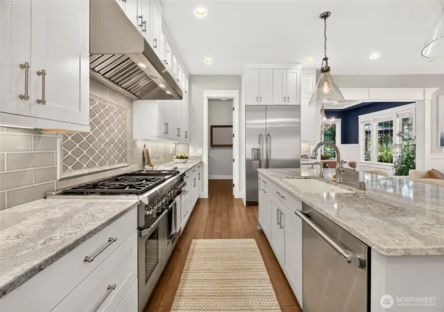 Photo 4 of Single family home for sale at 2300 126th Avenue NE, Bellevue, WA 98005 | MLS# NWM2587408 | Listing updated on 2026-10-03