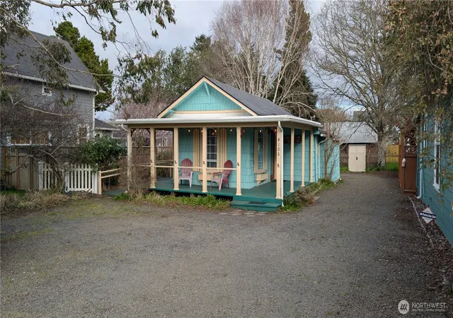 Photo 3 of Single family home for sale at 4106 Pacific Way, Seaview, WA 98644 | MLS# NWM2587409 | Listing updated on 2026-09-28